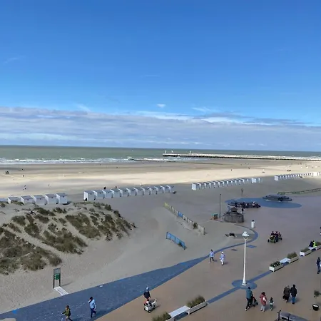 Апартаменты Sea-view In Ньивпорт