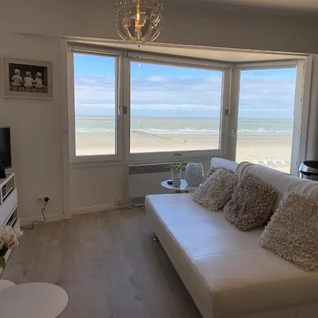 Апартаменты Sea-view In Ньивпорт