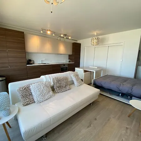 Sea-view In Апартаменты